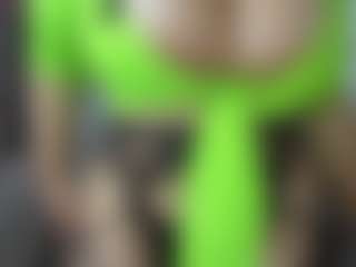 Lia saenz's Live Sex Cam Show