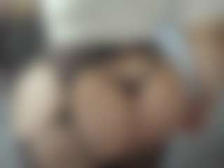 Lia saenz's Live Sex Cam Show