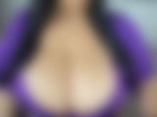 Lia saenz's Live Sex Cam Show