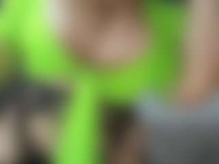 Lia saenz's Live Sex Cam Show