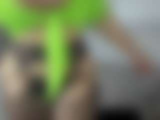 Lia saenz's Live Sex Cam Show