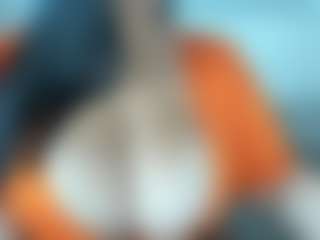 Live cam show with Lia saenz - Brown Eyes on Camiplay Live