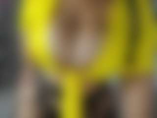 Lia saenz's Live Sex Cam Show