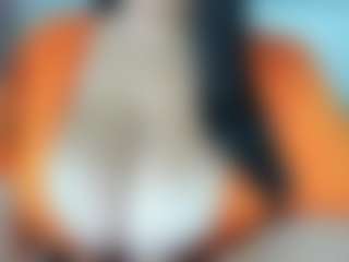 Lia saenz's Live Sex Cam Show