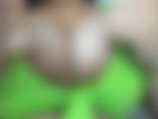 Lia saenz's Live Sex Cam Show
