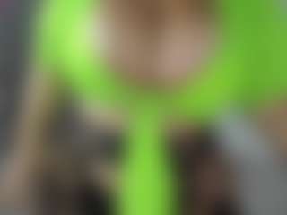 Lia saenz's Live Sex Cam Show