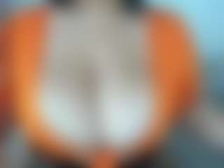 Lia saenz's Live Sex Cam Show