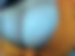 Lia saenz's Live Sex Cam Show