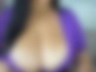 Lia saenz's Live Sex Cam Show
