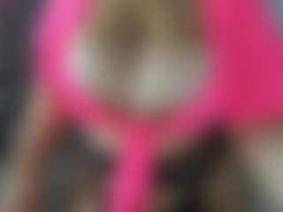 Lia saenz's Live Sex Cam Show