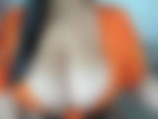 Lia saenz's Live Sex Cam Show