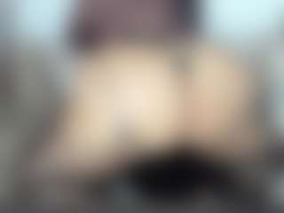 Lia saenz's Live Sex Cam Show
