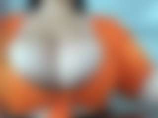Lia saenz's Live Sex Cam Show