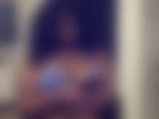 Live cam show with BUTTERSCOTCHBunni - Sucking on Camming Site