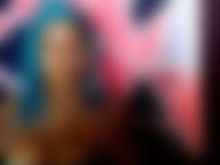 Live cam show with Thicky Nicky - Latina Teen (18+) on xDating