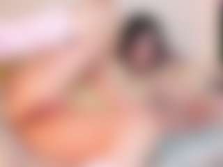 Live cam show with Halsey - Mask on friskycurves.com