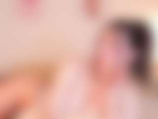 Halsey's Live Sex Cam Show
