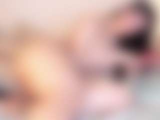 Halsey's Live Sex Cam Show