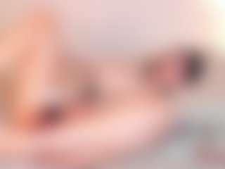 Halsey's Live Sex Cam Show