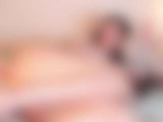 Halsey's Live Sex Cam Show