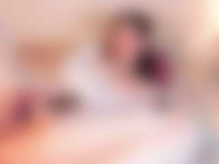 Halsey's Live Sex Cam Show