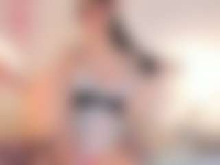 Halsey's Live Sex Cam Show