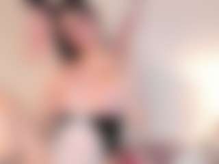 Halsey's Live Sex Cam Show
