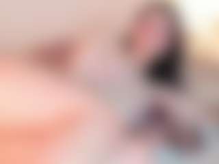 Live cam show with Halsey - Gray Eyes on Milfs Live