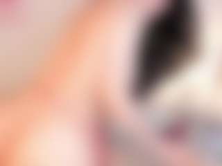 Halsey's Live Sex Cam Show