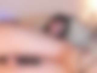 Halsey's Live Sex Cam Show