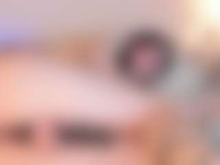 Halsey's Live Sex Cam Show
