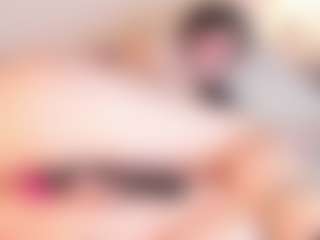 Halsey's Live Sex Cam Show