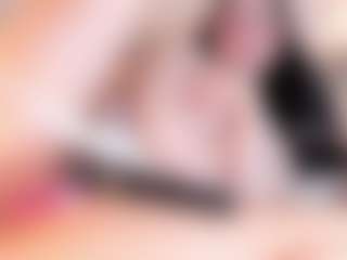 Halsey's Live Sex Cam Show