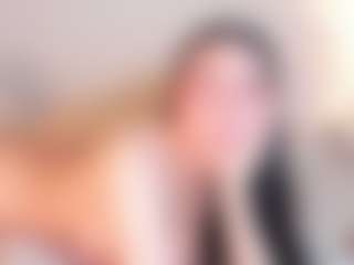 Halsey's Live Sex Cam Show
