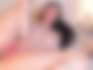 Halsey's Live Sex Cam Show