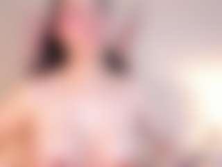 Live cam show with Halsey - Latina on Camsoda | colombia