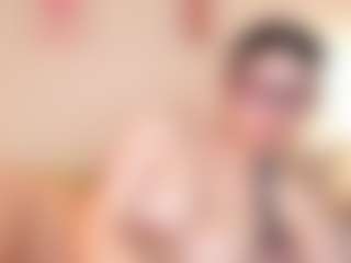 Halsey's Live Sex Cam Show