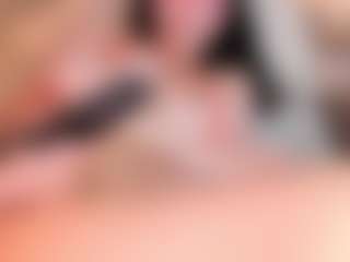 Halsey's Live Sex Cam Show
