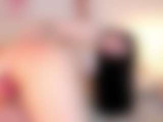 Live cam show with Halsey - Butt Plug on sexylive.show