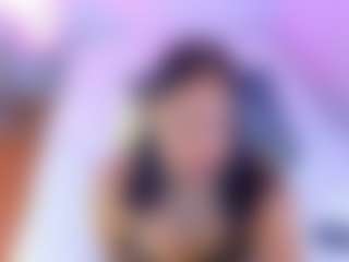 Live cam show with CATALEYA - Public on Big Tits