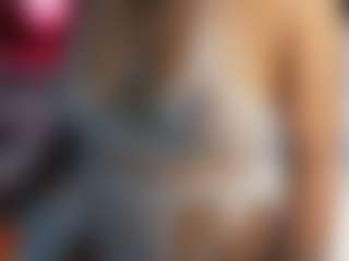 Live cam show with CATALEYA - Big Ass on Chatstar