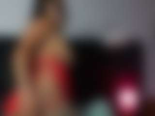 Live cam show with CATALEYA - Lesbian on CamSodaAdn
