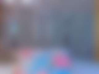 Live cam show with CATALEYA - Smoking on Camiplay Live