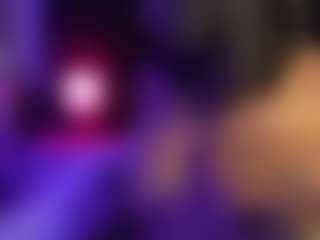 Live cam show with CATALEYA - Ebony Small Tits on thefappeningchat.com