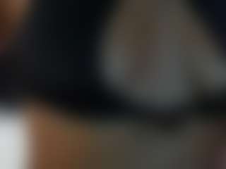 Live cam show with CATALEYA - Lesbian on live18s.com