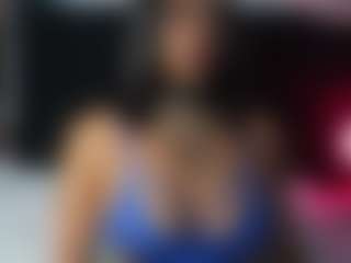Live cam show with CATALEYA - Public Black on Camsoda | colombia