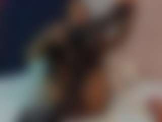 Live cam show with CATALEYA - Public Black on Milf Play