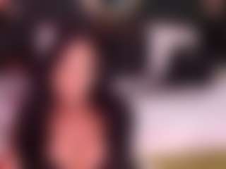 Live cam show with MadikeyHappyy - Gray Eyes on madthumbs