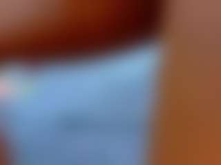 Live cam show with Valentina - Shaved Pussy on sexylive.show