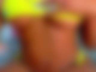 Live cam show with Valentina - Athletic MILF on Strip Flash - Live Sex Shows